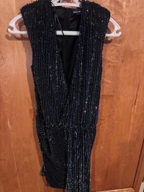 Never been worn! Sequin Evening dress in Black with Iridescent Sparkle